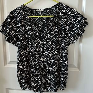 Love stitch Flutter Sleeve Blouse | Size Small